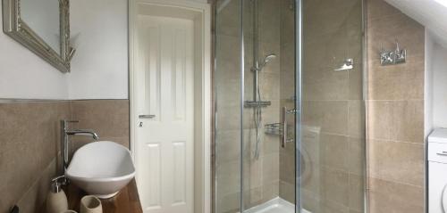 Two-Bedroom Apartment image 10