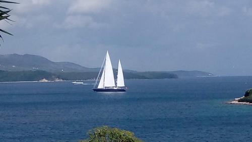 Hotel Majestic – Ksamil, OR