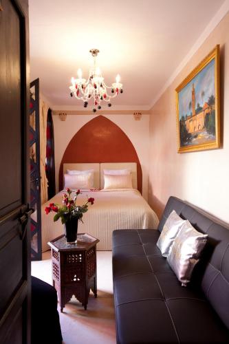 Riad Le Rubis Riad Le Rubis is a popular choice amongst travelers in Marrakech, whether exploring or just passing through. Offering a variety of facilities and services, the hotel provides all you need for a good n