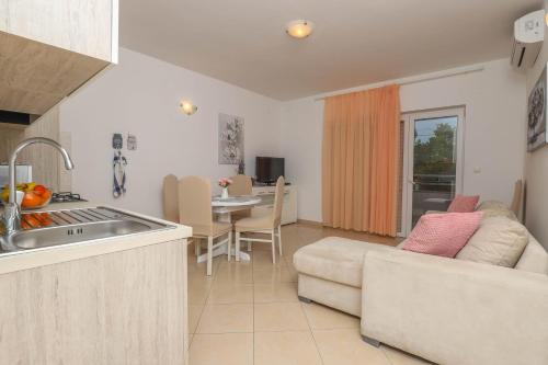 Apartments Ankica