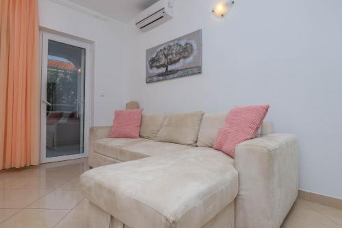 Apartments Ankica
