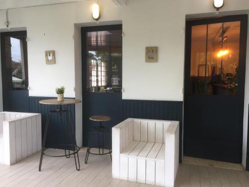 Saint Hubert photo 22