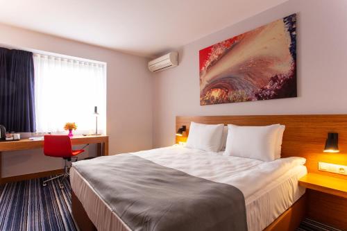 Best Western Terminus Hotel - image 12