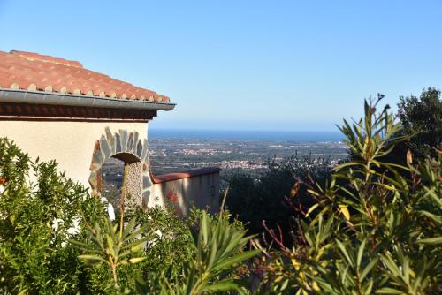 Villa Josephine: Vue magnifique sur mer et montagnes - Location saisonnière - Laroque-des-Albères