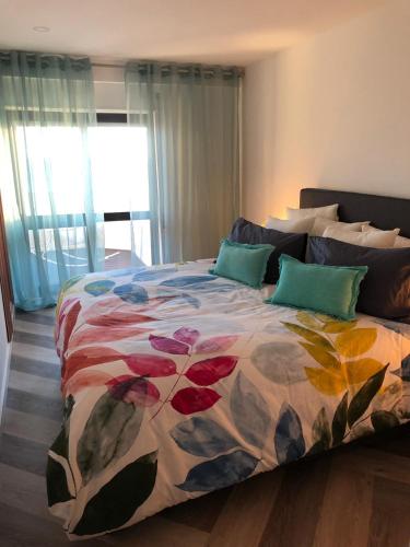  Beachfront Caparica Flat in Costa da Caparica