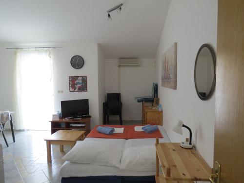 Apartment MARKO - image 12
