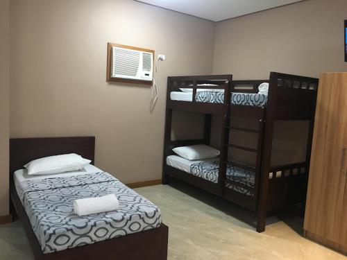 Secter Place – Oslob, IL