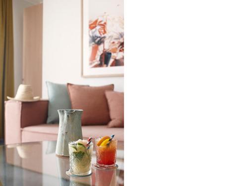 Hotel Ravesis - image 2