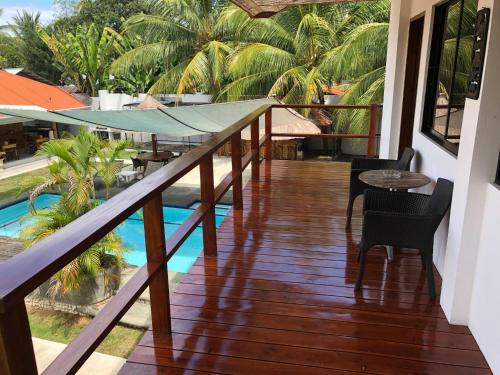 Parrot Resort Moalboal Room Type - Loft