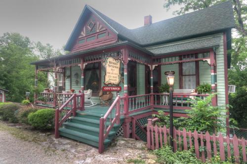 Hidden Springs Bed and Breakfast Eureka Springs