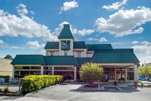設施, Quality Inn & Suites Olde Town in 弗吉尼亞樸次茅斯 (VA)