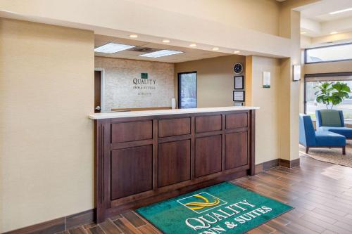 Quality Inn & Suites Olde Town