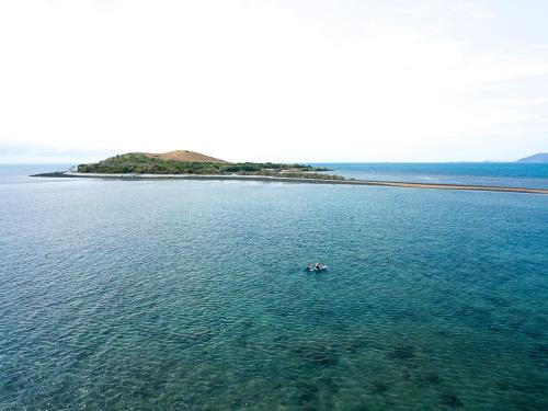 Camp Island Lodge in Guthalungra