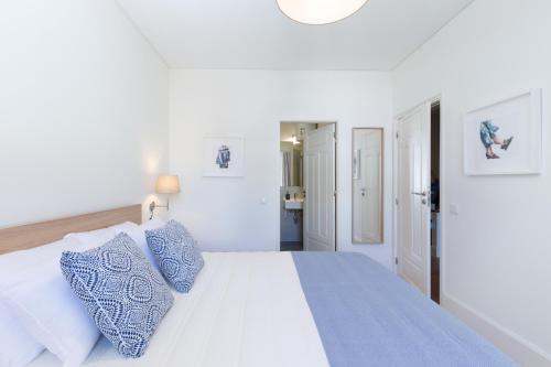 Double Room room in GuestReady - Costa Cabral Guesthouse