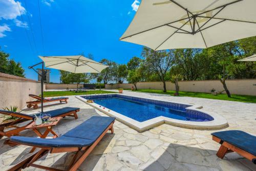  Villa Green Oasis, Unterkunft in Dračevac Ninski