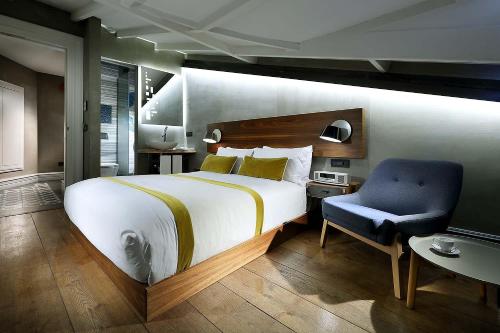 Ikonik The public By Eurostars Hotel Company - image 11