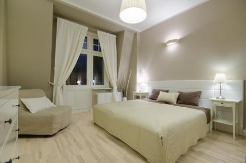 Apartment with one bedroom and with Balcony image 3