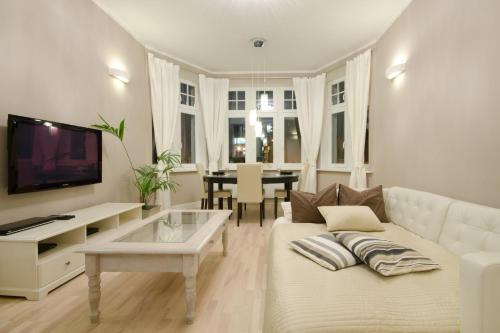 Apartment with one bedroom and with Balcony image 4
