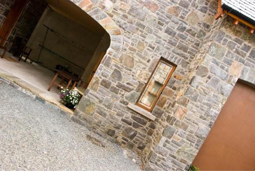 Courtyard Mews - image 11