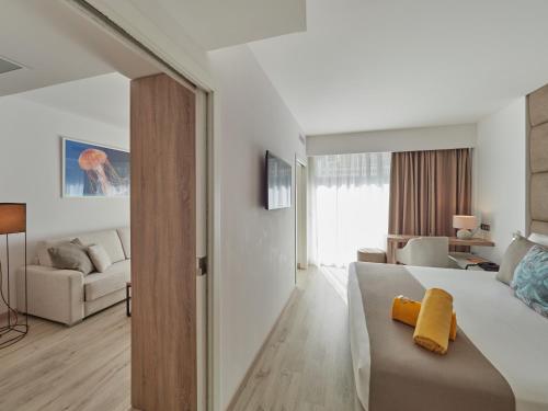 BQ Aguamarina Boutique Hotel - image 2