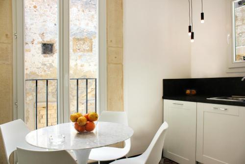 Isabella di Castiglia Apartments 3