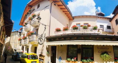 Residence Cavallino - Accommodation - Ponte di Legno