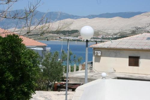 Apartments by the sea Pag - 6383 - image 7