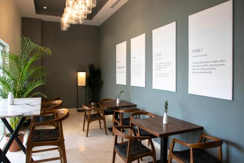 مطعم, اجنحة حفاوه (HAFAWAH SUITES) in العريض