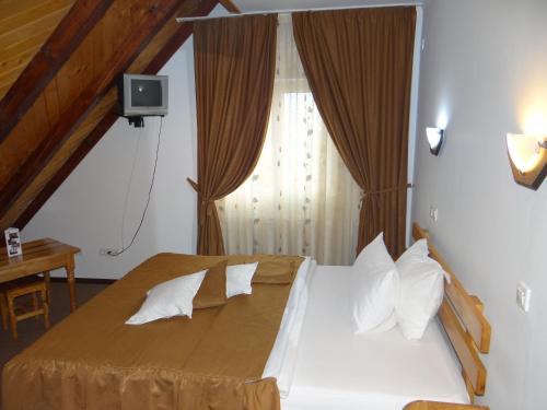 Belvedere - image 4