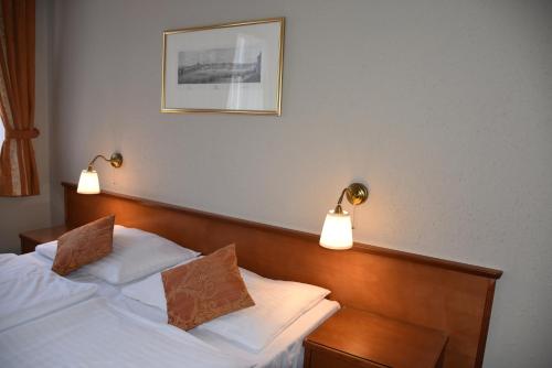 Arbes, Prague (photo 10)
