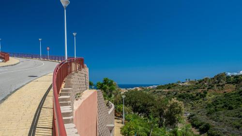 2289-Amazing 3 bedrooms on Alcaidesa Golf-sea view - image 11