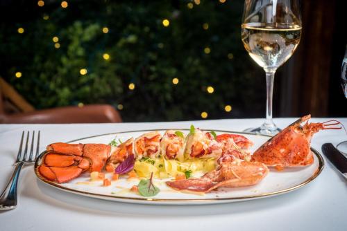 204481037 The White Barn Inn & Spa, Auberge Resorts Collection
