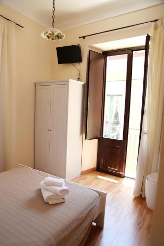 Bed & Breakfast Duomo Di Taormina - image 14