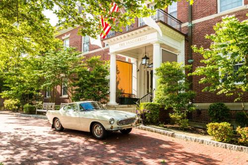 The Vanderbilt, Auberge Resorts Collection in Newport, USA