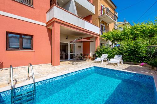  Apartments Nada, Unterkunft in Kraljevica