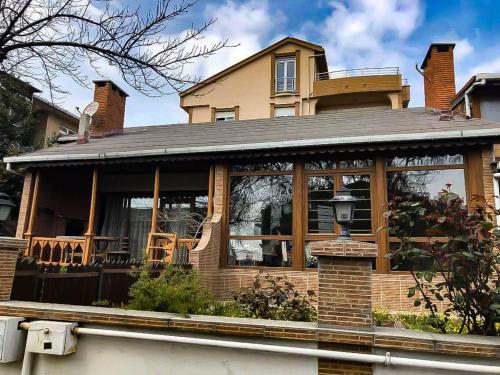 Gorgeous Chalet in Istanbul, Unterkunft in Istanbul