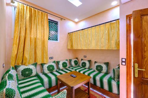 ホテル セントラル パレス (Hotel Central Palace) in マラケシュ