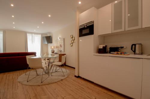 Apartamentos Rosa do Bairro Alto - image 13