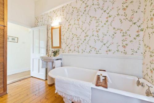 Bathroom, The Bunker Cottage, Baltray in Drumcondra