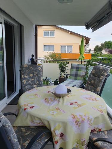 Fasiliteter, Chambre aux bord de l'Areuse in Boudry