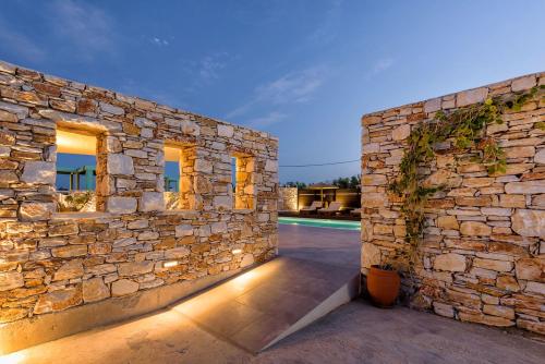 ทางเข้า, Villa Vanta in เกาะเพรอส