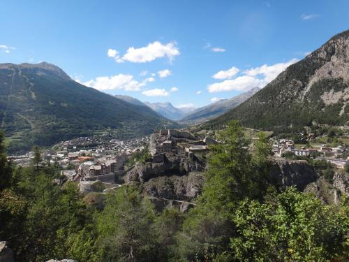 Viesnīcas āriene, Ecrin de la Salcette in Saint-Martin-de-Queyrieres