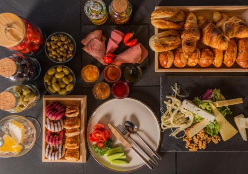 Club Marma Hotel In Akyarlar Turkey Reviews Prices Planet Of Hotels