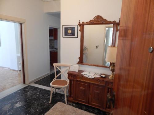 Zira Holiday House - Τρίλοφος