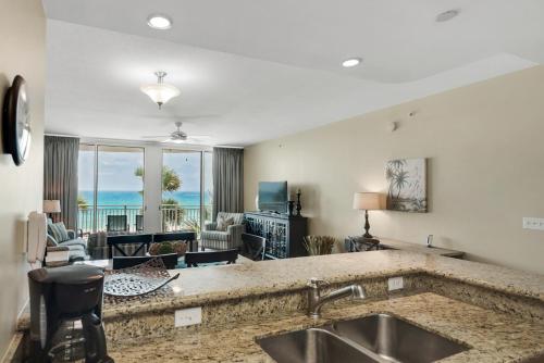 0205 - 2B/2 Bath With Bunks - Gulf Front Balcony - Living Room Faces the Gulf - image 4