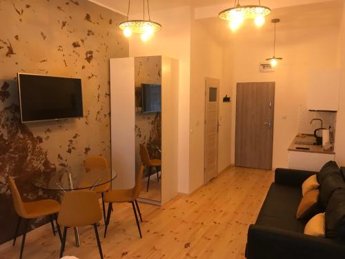 Apartamenty Mikubo Wrocław - image 6