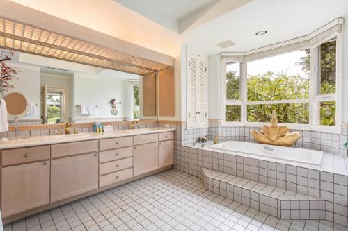 The Islands at Mauna Lani Point - CoralTree Residence Collection thumb 4