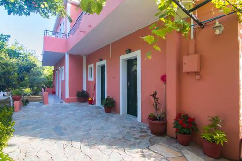 Athina Studios 3