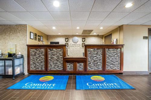 Comfort Inn & Suites Fairborn near Wright Patterson AFB