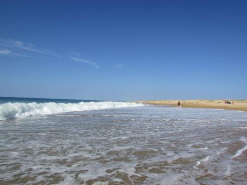 Chalet tout confort, plage a 900 metres